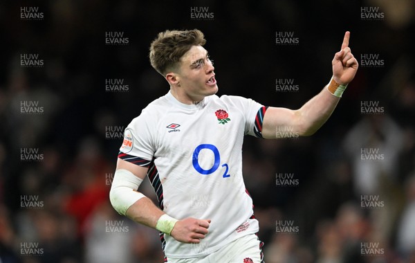 150325 - Wales v England - Guinness Six Nations - Tommy Freeman of England celebrates scoring their sides third try