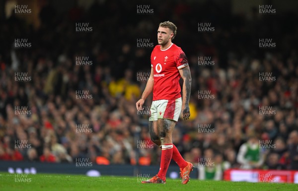 150325 - Wales v England - Guinness Six Nations - Max Llewellyn of Wales 