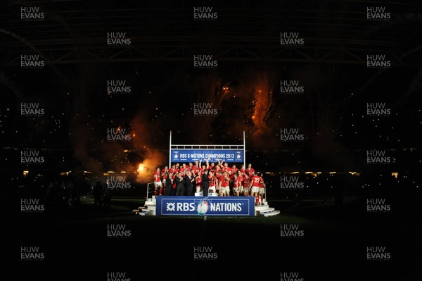 160313 - Wales v England - RBS Six Nations 2013 -Ryan Jones and Gethin Jenkins of Wales lift the RBS Six Nations trophy 