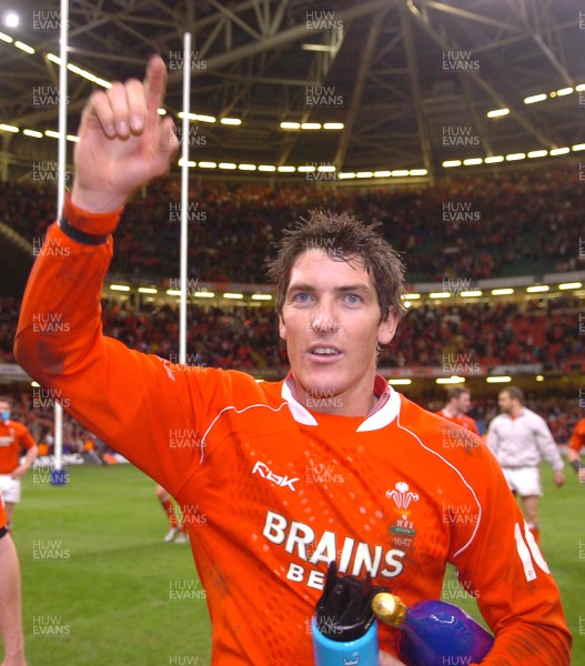 170307 - Wales v England - RBS Six Nations 2007 - Wales' James Hook celebrates victory over England 