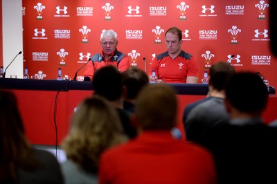 170819 - Wales v England - Under Armour Summer Series - Wales head coach Warren Gatland and Alun Wyn Jones during press conference