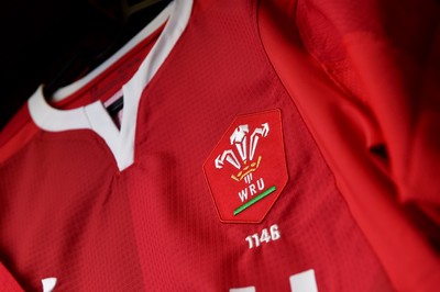 170819 - Wales v England - Under Armour Summer Series - Wales Jersey in Dressing Room