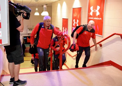 170819 - Wales v England - Under Armour Summer Series - Warren Gatland and Neil Jenkins