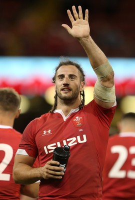 170819 - Wales v England - RWC Warm Up - Under Armour Summer Series - Josh Navidi of Wales waves to the crowds at full time