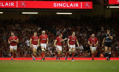 170819 - Wales v England - RWC Warm Up - Under Armour Summer Series - Wyn Jones, Gareth Davies, Aaron Shingler, Dan Biggar, Alun Wyn Jones and Ken Owens of Wales