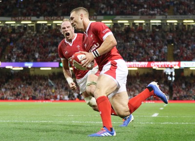 170819 - Wales v England, Under Armour Summer Series 2019 - George North of Wales runs in to score try