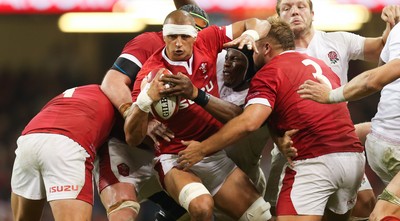 170819 - Wales v England, Under Armour Summer Series 2019 - Aaron Shingler of Wales claims the line out ball