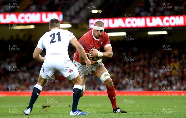 170819 - Wales v England - Under Armour Summer Series - Aaron Shingler of Wales