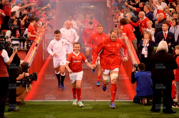 170819 - Wales v England - Under Armour Summer Series - Alun Wyn Jones of Wales runs out with mascot