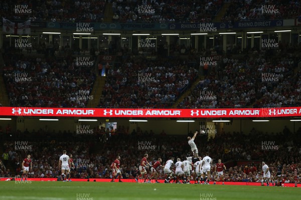 170819 - Wales v England - RWC Warm Up - Under Armour Summer Series - England line out