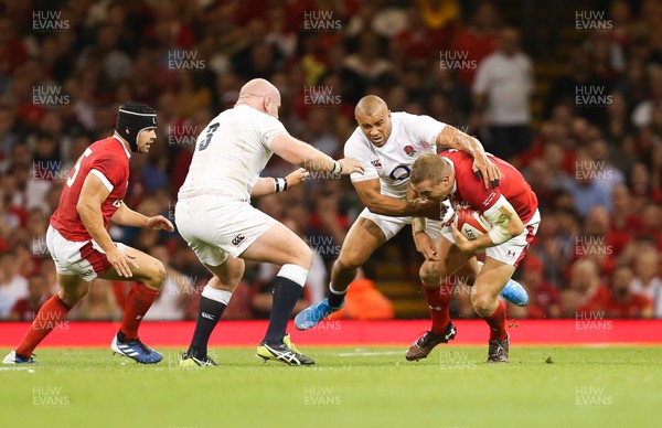 170819 - Wales v England, Under Armour Summer Series 2019 - Hadleigh Parkes of Wales is caught by Jonathan Joseph of England 