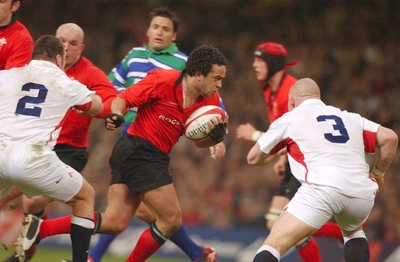 220203 - Wales v England - Six Nations Championship - Wales' Gavin Thomas looks for a way through