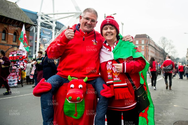 230219 - Wales v England, Guinness Six Nations  - Fans ahead of the game 