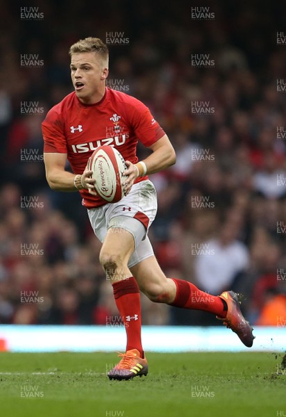 230219 - Wales v England - Guinness 6 Nations Championship - Gareth Anscombe of Wales