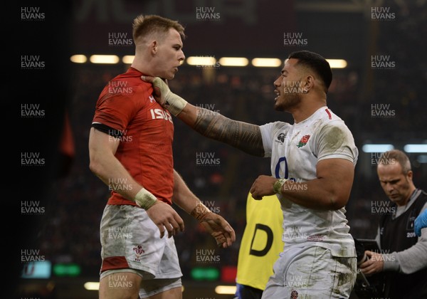 230219 - Wales v England - Guinness Six Nations Championship -  Liam Williams of Wales and Manu Tuilagi of England 