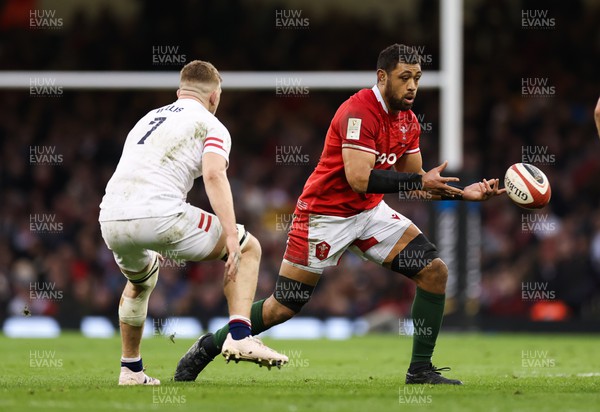 250223 - Wales v England, Guinness Six Nations 2023 - Taulupe Faletau of Wales looks to feed the ball out