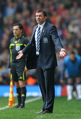 26.03.11 - Wales v England - Euro 2012 Qualifier - Wales manager Gary Speed shows his frustration. 
