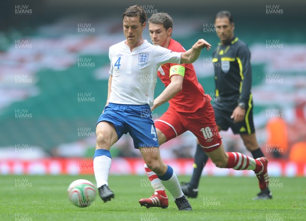 26.03.11 - Wales v England - Euro 2012 Qualifier - Scott Parker of England and Aaron Ramsey of Wales compete. 