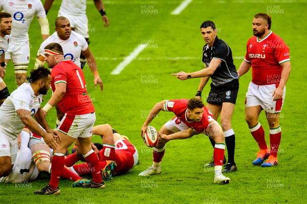 270221 - Wales v England - Guinness Six Nations - Kieran Hardy of Wales 