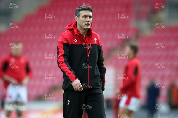 281120 - Wales v England - Autumn Nations Cup 2020 - Stephen Jones during the warm up