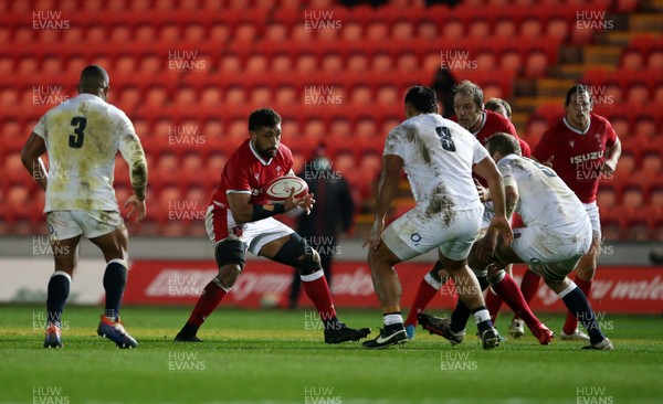 281120 - Wales v England - Autumn Nations Cup 2020 - Taulupe Faletau of Wales