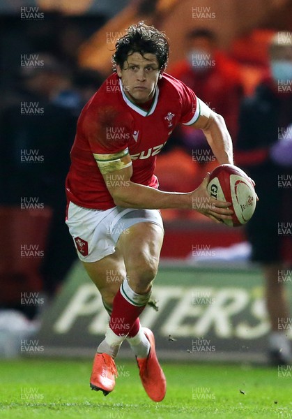 281120 - Wales v England - Autumn Nations Cup 2020 - Lloyd Williams of Wales