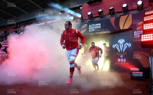 281120 - Wales v England - Autumn Nations Cup - Alun Wyn Jones of Wales leads out his side