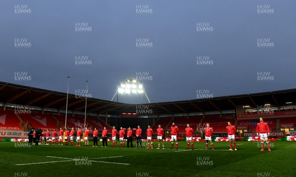 281120 - Wales v England - Autumn Nations Cup - Wales players during the anthems