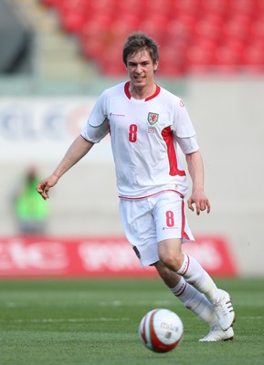 29.05.09 - Wales v Estonia, International Friendy, Llanelli -  Wales' Aaron Ramsey   