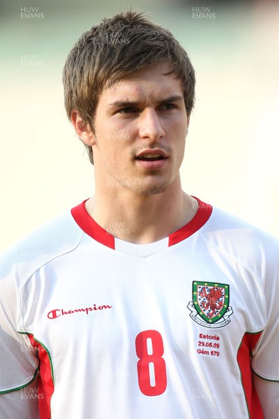 29.05.09 - Wales v Estonia, International Friendy, Llanelli -  Wales' Aaron Ramsey   