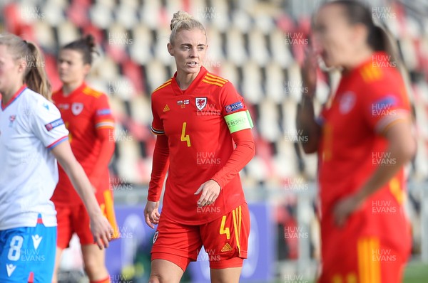 221020 - Wales Women v Faroe Islands - European Women's Championship Qualifier - Sophie Ingle of Wales