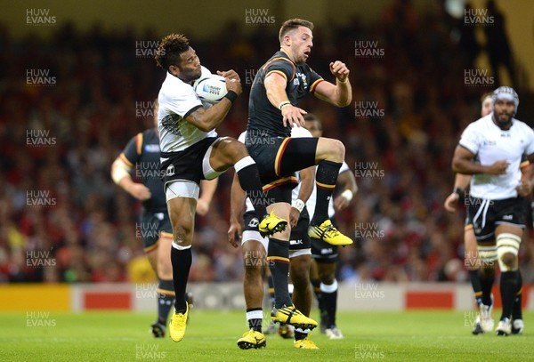 011015 - Wales v Fiji - Rugby World Cup 2015 -Alex Cuthbert of Wales and Metuisela Talebula of Fiji compete for high ball