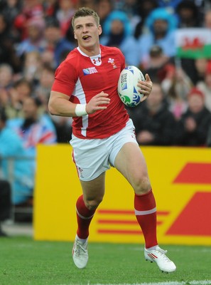 02.10.11 - Wales v Fiji - Rugby World Cup 2011 - Scott Williams of Wales runs in to score try. 