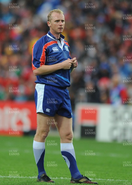 02.10.11 - Wales v Fiji - Rugby World Cup 2011 - Referee Wayne Barnes. 