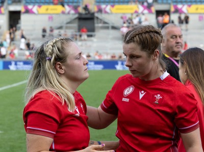 060925 - Wales v Fiji, Women’s Rugby World Cup - Wales co-captains Kate Williams and Alex Callender at the end of the match