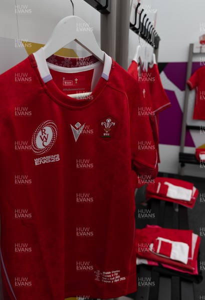 060925 - Wales v Fiji, Women’s Rugby World Cup - The Wales changing room ahead of the match