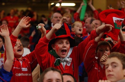 09.11.02  Wales v Fiji  Wales young fans enjoy the game  