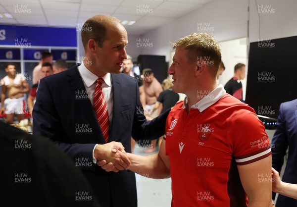100923 - Wales v Fiji - Rugby World Cup 2023 - Pool C - HRH Prince William with Jac Morgan of Wales 