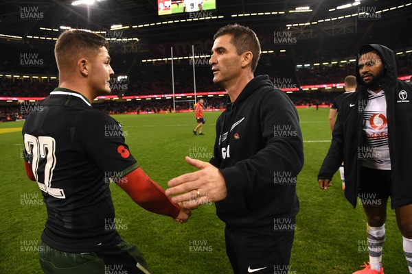 141121 - Wales v Fiji - Autumn Nations Series - Callum Sheedy of Wales and Fiji coach Gareth Baber at the end of the game