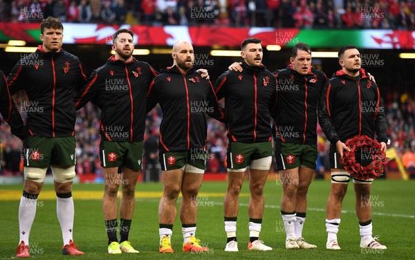 141121 - Wales v Fiji - Autumn Nations Series - Will Rowlands, Alex Cuthbert, WillGriff John, Johnny Williams, Ryan Elias and Ellis Jenkins of Wales during the anthems