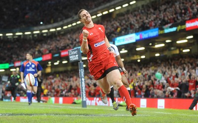 151114 - Wales v Fiji - Dove Men Series -George North of Wales celebrates his try