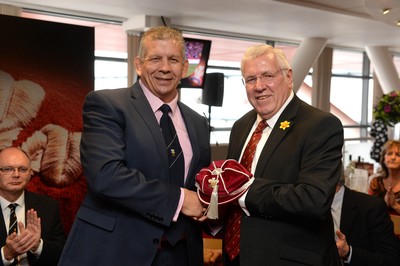 151114 - Wales v Fiji - Dove Men Series -Steven Penry-Ellis receives a WRU president cap from WRU President Dennis Gethin