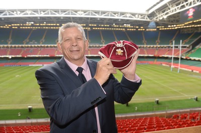 151114 - Wales v Fiji - Dove Men Series -Steven Penry-Ellis receives a WRU president cap