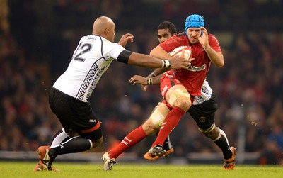 151114 - Wales v Fiji - Dove Men Series -Justin Tipuric of Wales is tackled by Nemani Nadalo of Fiji