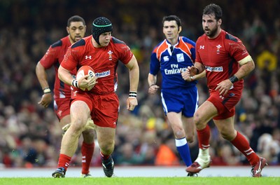 151114 - Wales v Fiji - Dove Men Series -Rhodri Jones of Wales