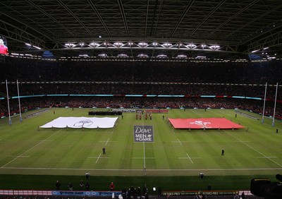 151114 - Wales v Fiji - Dove Men+Care Series - Players of Wales and Fiji take the field