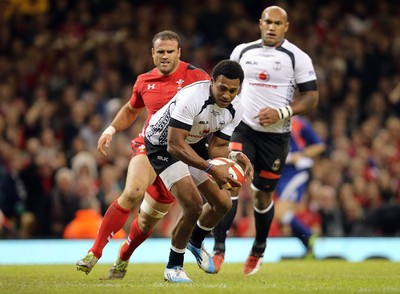 151114 -  Wales v Fiji, Dove Men Series 2014, Cardiff - Waisea Nayacalevu of Fiji crosses the try line only for the try to be disallowed