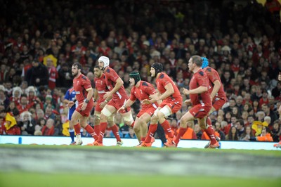 151114 - Wales v Fiji - Dove Men Series -Wales Defensive Line(c) Huw Evans Agency