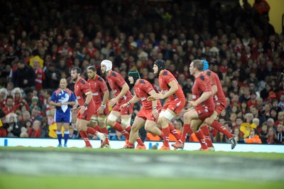 151114 - Wales v Fiji - Dove Men Series -Wales Defensive Line(c) Huw Evans Agency