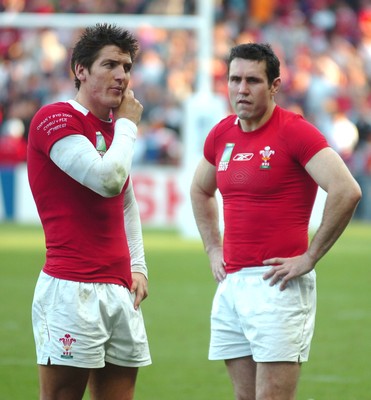 29.09.07 - Wales v Fiji - Rugby World Cup 2007 - Wales' James Hook(L) and Stephen Jones looks dejected at the end of the game 